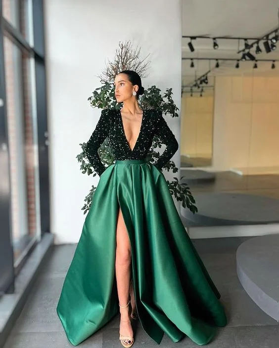 Gorgeous Ball Gown V Neck Long Sleeves Dark Green Prom Dresses with Pockets  C1670