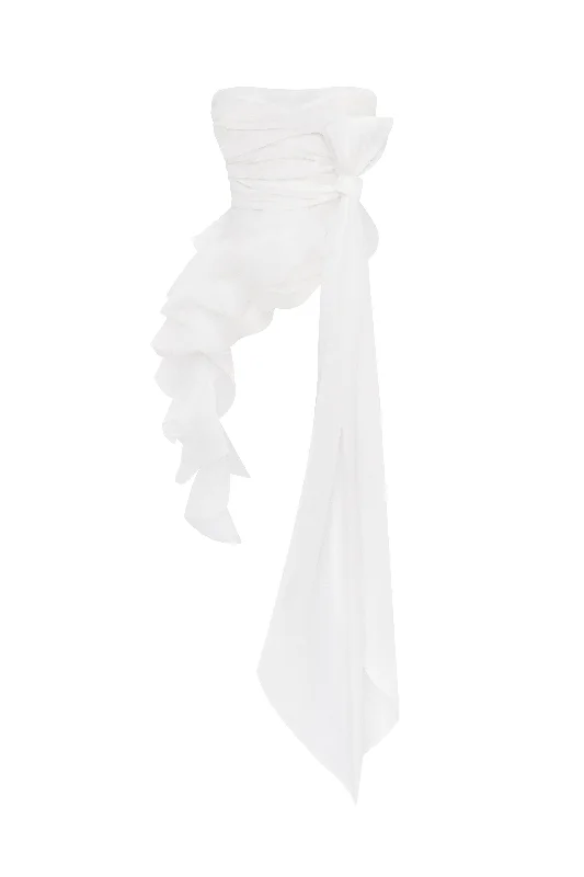 Dreamy blouse with meringue flounces in white Boho Chic Blouse