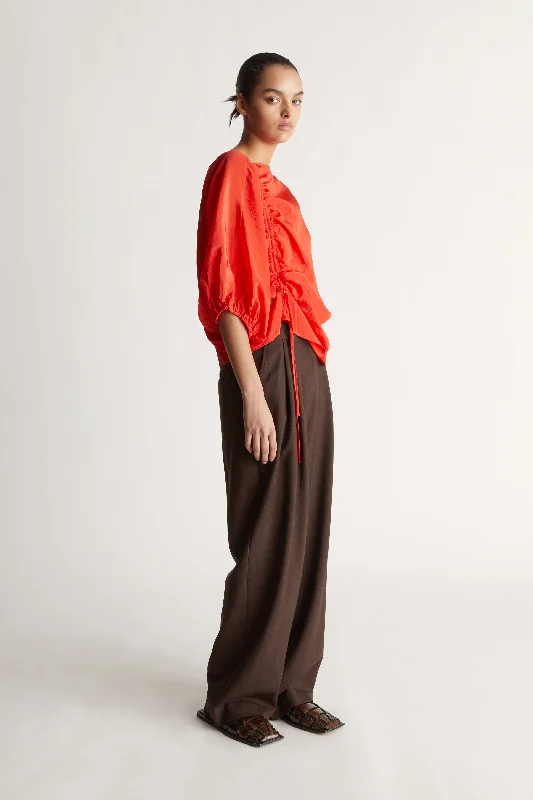 Kiki Blouse Stretchy Fitted Blouse