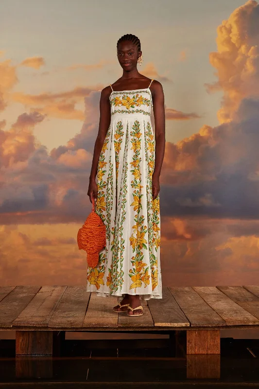 Off-White Tropical Lightness Sleeveless Maxi Dress Elegant Maxi Dress with Slit