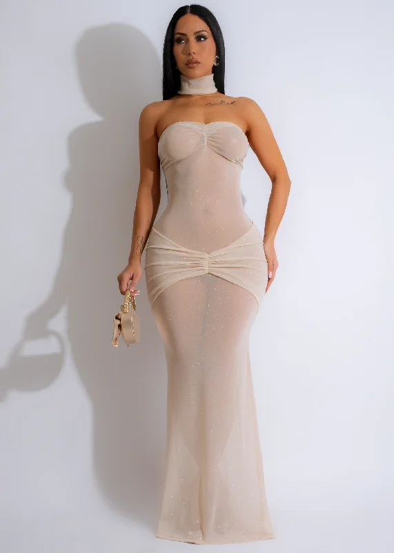 Radiant Orchid Mesh Glitter Maxi Dress Nude Classic V-Neck Maxi Dress