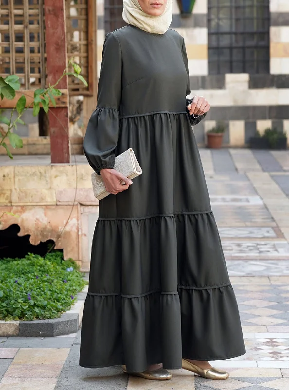 Tiered Maxi Dress with Gathering Cozy Knitted Maxi Dress