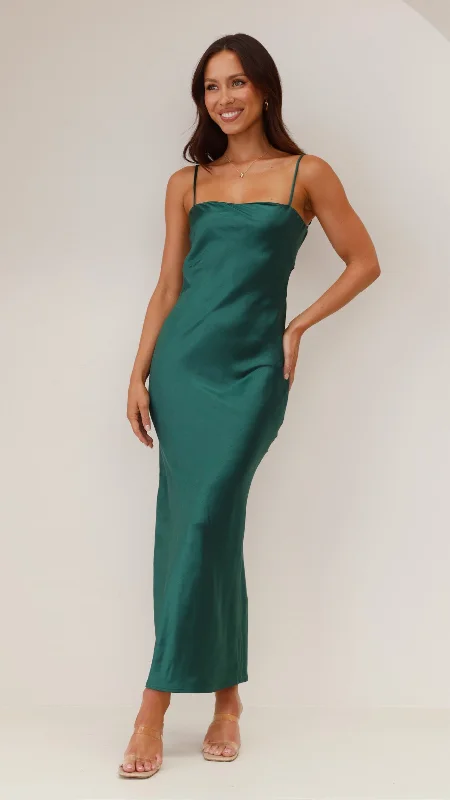 Keira Maxi Dress - Emerald Elegant Velvet Maxi Dress