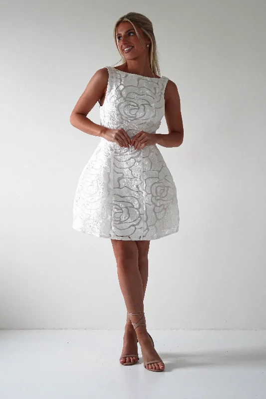 Lanie Round Neck Mini Dress | White Comfortable Shift Mini Dress