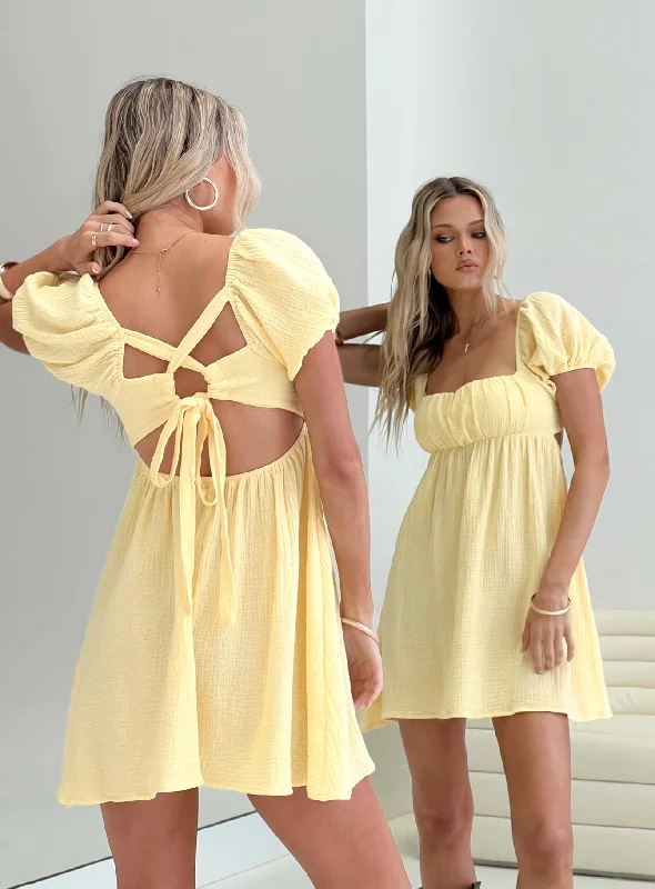 Let's Dance Mini Dress Yellow Casual Mini Dress with Pockets