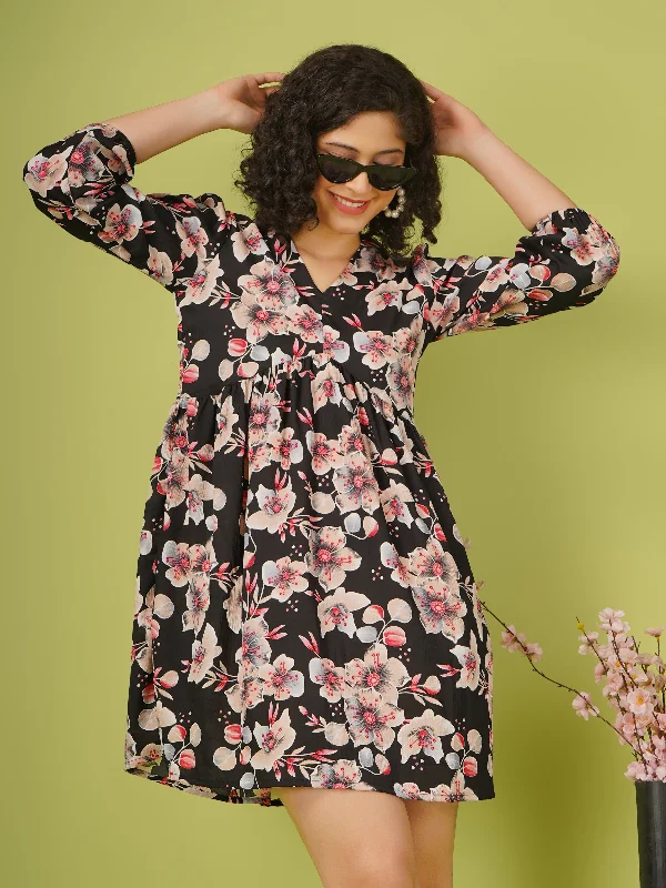 Pretty Black Floral Printed Fit and Flare Mini Dress Fashionable A-Line Mini Dress