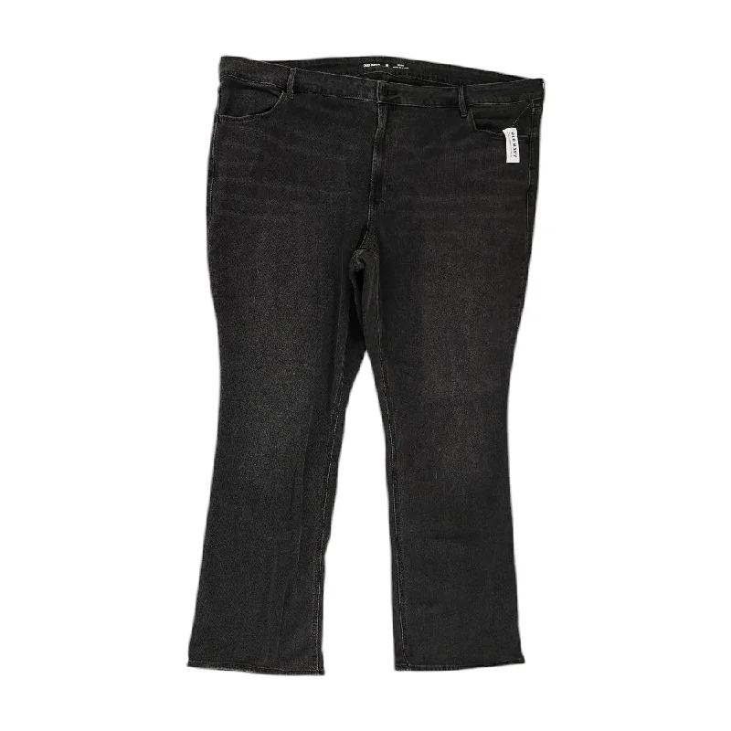Black Solid Mid Rise Bootcut Jeans Fashionable Straight Fit Denim
