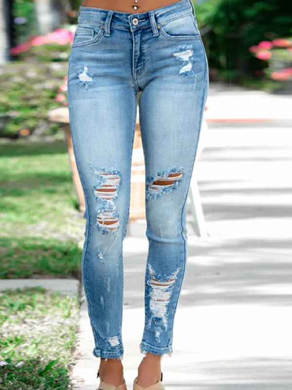 Distressed Buttoned Jeans with Pockets Comfortable Distressed Straight-Leg Jeans