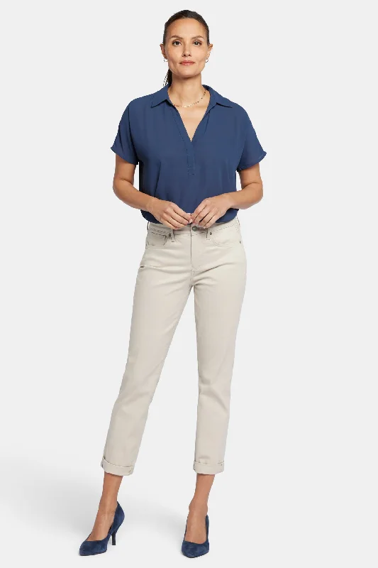 Margot Girlfriend Jeans In Petite - Feather Fashionable Straight Fit Denim