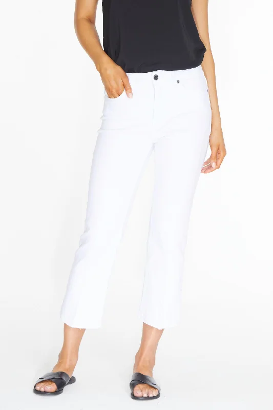 Released Hem Crop Jean In White Stylish Relaxed Fit Skinny Jeans